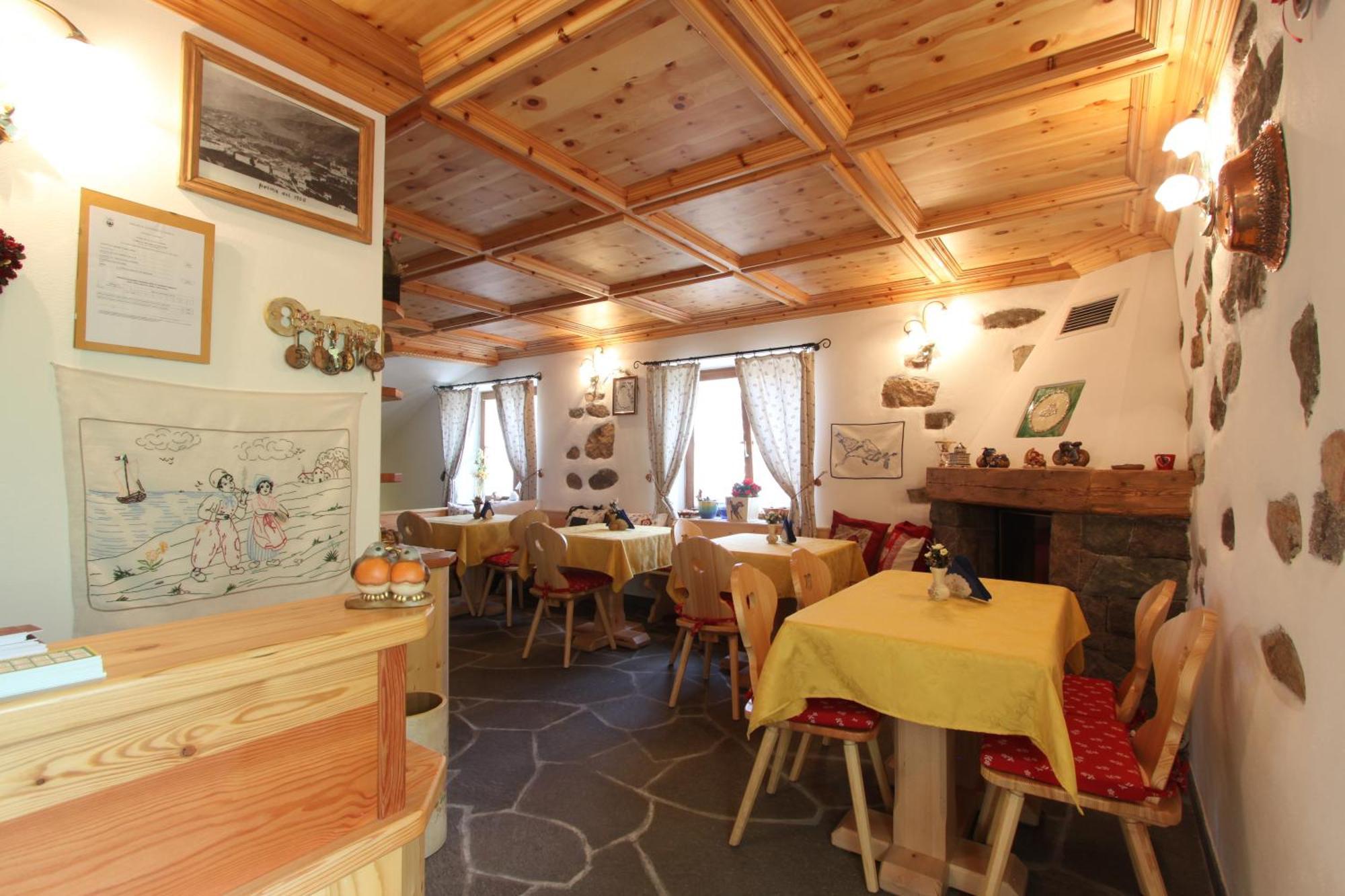 Bed and Breakfast B.& B. Corradini Castello-Molina di Fiemme Zewnętrze zdjęcie